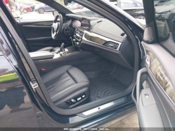 BMW Seria 5 G30-G31 2020 BMW M5 2020r, M550I, XDrive, 4.4L 4.4 Benzyna 523KM, zdjęcie 10