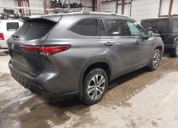 Toyota Highlander III 2021 Toyota Highlander XLE, V6, od ubezpieczalni 3.5 Benzyna 295KM, zdjęcie 7