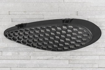 JEEP GRAND CHEROKEE IV 14-17 SRT РЕШЕТКА ВОЗДУХОЗАБОРНИКА ПРАВАЯ 68090698AB