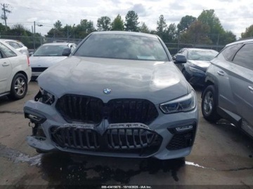 BMW X6 G06 2022 BMW X6 M50i 2022 4.4l 4.4 Benzyna 523KM, zdjęcie 7