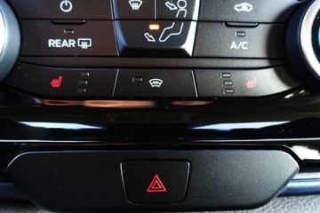 Ford Tourneo Custom I 2023 Ford Tourneo Custom SalonPL Kamera Tempomat Asyst. park. Ogrz. post. z pil, zdjęcie 18