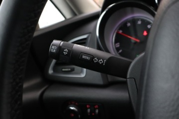 Opel Astra J GTC 1.6 CDTI Ecotec 110KM 2015 Opel Astra 1.6 CDTI, Salon Polska, Klima, zdjęcie 17