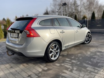 Volvo V60 I Kombi 1.6 DRIVe 115KM 2012 V60 Ocean Race 1.6 Diesel 115 KM 2012 r. 232.000 km Bezwypadkowy Serwis, zdjęcie 2