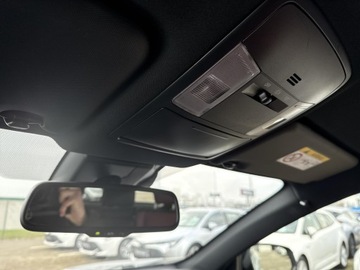 Toyota RAV4 IV MPV Facelifting 2.5 Hybrid 197KM 2017 Toyota RAV4 2.5 Hybrid Selection 4x4 IV (2012-2018, zdjęcie 23