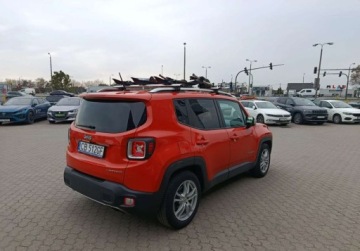 Jeep Renegade SUV 1.4 MultiAir 140KM 2015 Jeep Renegade Pierwszy wlasciciel. Salon Polska 1.4 Benzyna 140KM, zdjęcie 3