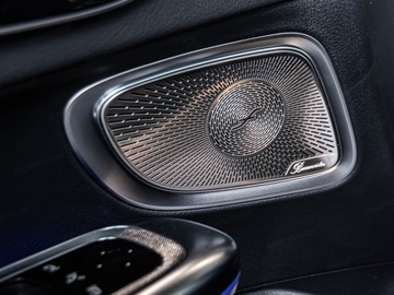 Mercedes CLE Coupe 2.0 300 258KM 2025 MERCEDES-BENZ CLE 300 4-Matic AMG Line 2.0 (258KM) 2025, zdjęcie 12