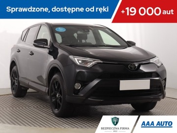 Toyota RAV4 IV MPV Facelifting 2.0 D-4D 143KM 2017 Toyota RAV 4 2.0 D-4D, Salon Polska