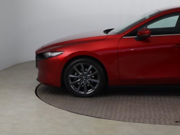 Mazda 3 IV Hatchback 2.0 Skyactiv-X 180KM 2019 Mazda 3 2.0 Skyactiv-X, Salon Polska, zdjęcie 14