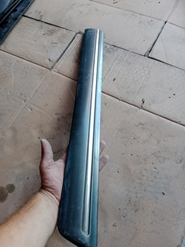 LISTWA DRZWI LEWY TYŁ MERCEDES W210 2106900582