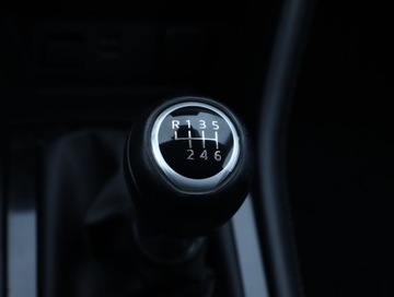 Mazda CX-3 Crossover Facelifting 2.0 Skyactiv-G 121KM 2019 Mazda CX-3 2.0 Skyactiv-G, Salon Polska, zdjęcie 8