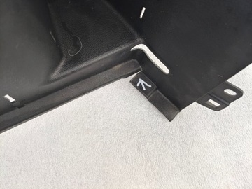 SKODA FABIA II 5J6 Боковая обивка багажника правая