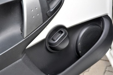 Citroen C1 I Hatchback 3d Facelifting 1.0 i 68KM 2012 Citroen C1 _1.0 68KM_LIFT_Led_El.Szyby_, zdjęcie 13