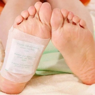 KINOKI FOOT PATCHES ОЧИЩАЮЩИЕ ТОКСИНЫ ДЛЯ НОГ 10 шт.