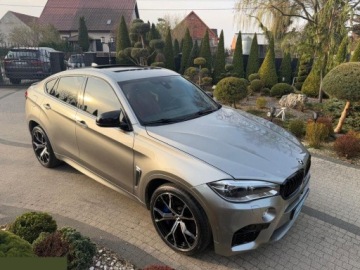 BMW X6 F16 M 4.4 575KM 2017 BMW X6M 4.4 Benzyna 575KM 4x4 2017r niski przebieg, zdjęcie 1