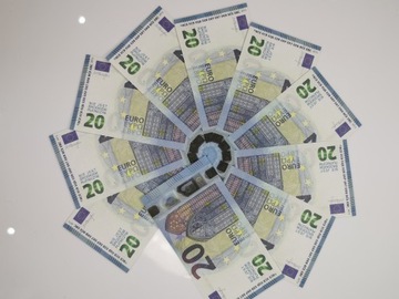 Банкноты 20 ЕВРО для развлечения и обучения, в упаковке 100 штук + БЕСПЛАТНО