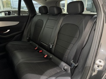 Mercedes GLC C253 SUV Facelifting 2.0 200d 163KM 2021 Mercedes-Benz GLC 200 Business Line / Kamera / 1 w, zdjęcie 11