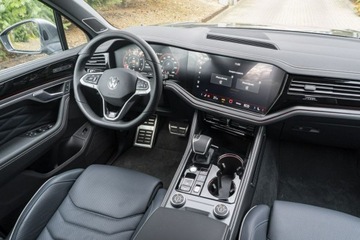 Volkswagen Touareg III SUV Facelifting 3.0 V6 TSI 340KM 2024 Volkswagen Touareg R-Line 3.0 V6 TFSI 4Motion, zdjęcie 23