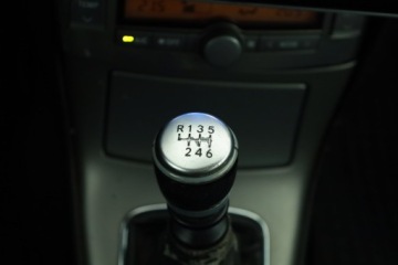 Toyota Avensis II Kombi 2.2 D-4D 150KM 2007 Toyota Avensis 2.2 D-4D, Salon Polska, HAK, Klima, zdjęcie 11