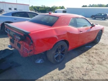 Dodge Challenger III 2019 Dodge Challenger 2019r., Scat Pack, od ubezpieczalni 6.4 Benzyna 485KM, zdjęcie 6