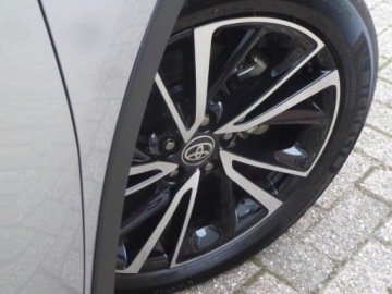 Toyota C-HR II SUV Plug-In 2.0 Hybrid Dynamic Force Plug-in  223KM 2026 Executive 2.0 Plug-in Hybrid Dynamic Force 223KM | Podgrzewane fotele!, zdjęcie 12