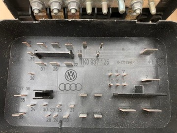 SKŘÍŇKA POJISTEK VOLKSWAGEN OE 1K0937125