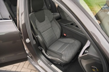 Volvo S60 III Sedan Facelifting 2.0 B4 197KM 2024 32tyś, PRZEBIEG_____4 SZTUKI W OFERCIE, zdjęcie 24