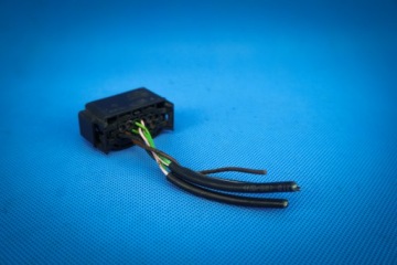 4E0972713 MQS 12-контактный разъем радарного датчика