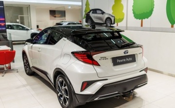 Toyota C-HR I Crossover Facelifting 2.0 Hybrid Dynamic Force 184KM 2020 Toyota C-HR 2.0 Hybrid Selection 2.0 Hybryda 184KM, zdjęcie 30