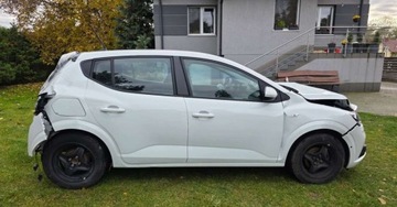 Dacia Sandero III Hatchback 5d 1.0 TCe 90KM 2022 Dacia Sandero Dacia Sandero TCe 90 Comfort Benzyna 91KM, zdjęcie 13