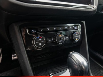 Volkswagen Tiguan II SUV 2.0 TSI 190KM 2019 VOLKSWAGEN Tiguan 2.0 TSI 4Mot. IQ Drive DSG 190KM 2019, zdjęcie 16