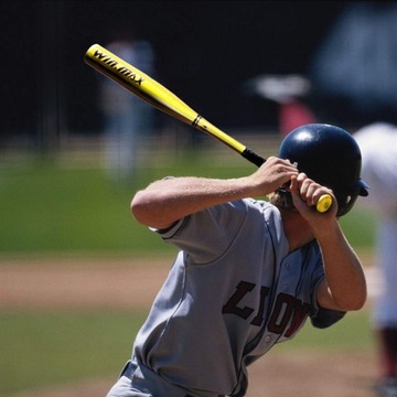 АЛЮМИНИЕВАЯ БЕЙСБОЛЬНАЯ БИТА С РЕЗИНОВОЙ РУЧКОЙ