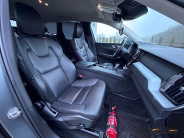 Volvo XC60 II Crossover D4 190KM 2019 Volvo XC 60 AC 2 strefy Nawigacja Czujniki Tempomat Alu 20 2.0 Diesel, zdjęcie 29