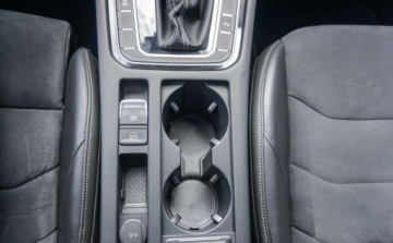 Volkswagen Arteon Fastback Facelifting 2.0 TSI 190KM 2022 Volkswagen Arteon Volkswagen Arteon R-line 2.0TSI Shooting Brake DSG 2.0, zdjęcie 24