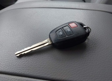 Toyota Highlander II 2019 Toyota Highlander 2019r., LE, V6, od ubezpieczalni 3.5 Benzyna 295KM, zdjęcie 12