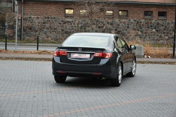 Honda Accord VIII Sedan 2.0 VTEC 156KM 2012 Honda Accord 2.0i-VTEC 156KM Manual X.2012r. Salon, zdjęcie 17