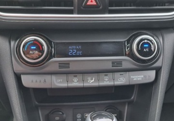 Hyundai Kona I Crossover 1.6 T-GDI 177KM 2020 Hyundai Kona Hyundai Kona 1.6 T-GDI Style 1.6 Benzyna 177KM, zdjęcie 14
