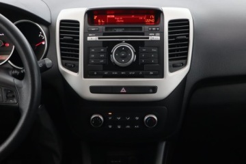 Kia Venga Mikrovan Facelifting 1.6 DOHC 124KM 2015 Kia Venga 1.6 CVVT, Salon Polska, Serwis ASO, zdjęcie 15