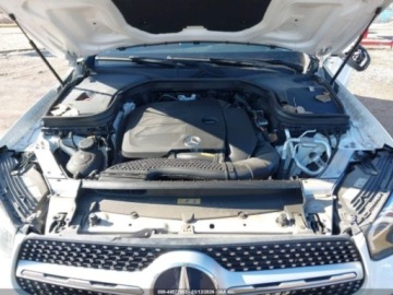 Mercedes GLC C253 2020 Mercedes-Benz GLC 300 4Matic 2020 2.0 Benzyna 255KM, zdjęcie 8