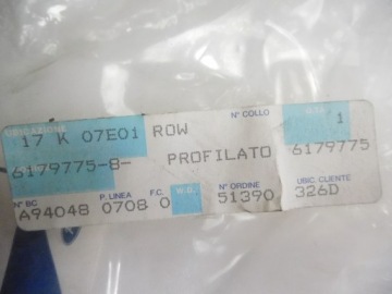 Уплотнитель ветрового стекла Ford Fiesta MkI/MkII OE 6179775