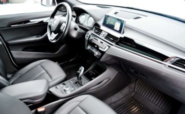 BMW X1 F48 Crossover Facelifting 2.0 25i 231KM 2021 BMW X1 Tempomat adaptacyjny, 4x4, Automat, Panorama 2.0 Benzyna 231KM, zdjęcie 26