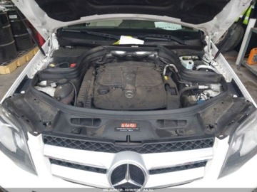 Mercedes GLK 2015 Mercedes-Benz GLK 2015 r., 3,5L 350 4MATIC 3.5 Benzyna 302KM, zdjęcie 11