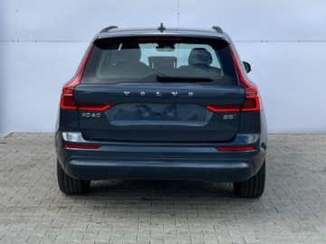 Volvo XC60 II Crossover Facelifting 2025 2.0 B5 Mild-Hybrid 250KM 2026 2.0 B5 AWD Core (250 KM) Podgrzewana kierownica + siedzenia przód/tył, zdjęcie 1