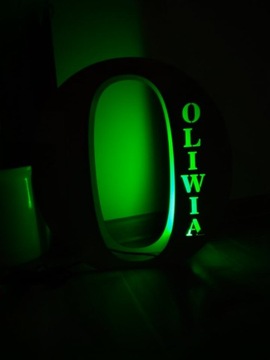 Lampka do pokoju dziecka z imieniem duża literka
