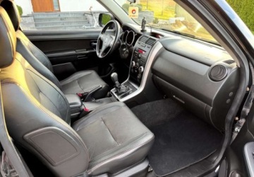 Suzuki Grand Vitara II SUV 1.6 i 16V 106KM 2008 Suzuki Grand Vitara Suzuki Grand Vitara 1.6 BlackampWhite 1.6 Benzyna, zdjęcie 8