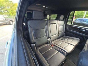 Chevrolet Suburban GMT900 2025 Chevrolet Suburban Z71 2Z7 2025 5.3 Benzyna 355KM, zdjęcie 4