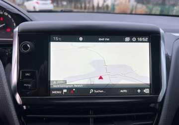 Peugeot 208 I Hatchback 5d Facelifting 1.2 PureTech 110KM 2019 Peugeot 208 1.2 Benzyna 110 KM Nawigacja LED Kamera Sensor 1.2 Benzyna, zdjęcie 18