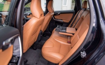 Volvo XC60 I SUV Facelifting 2.0 D3 DRIVE-E 150KM 2016 Volvo XC 60 Volvo XC 60 2.0 Diesel 150KM, zdjęcie 20