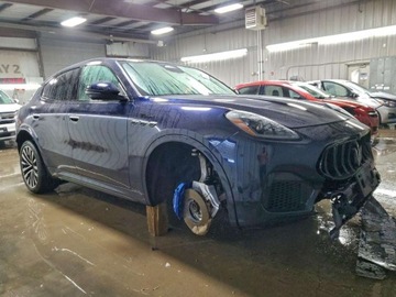 Maserati 2023 Maserati Grecale Modena 2023 2.0 Benzyna 296KM, zdjęcie 4