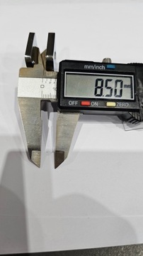 Stabilizator nypel mocowanie dolne szyby uniwersalne 6-8 mm