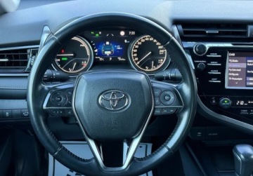 Toyota Camry IX Sedan 2.5 Hybrid Dynamic Force 218KM 2019 Toyota Camry salon Polska, FV-VAT23 2.5 Hybryda 218KM, zdjęcie 4